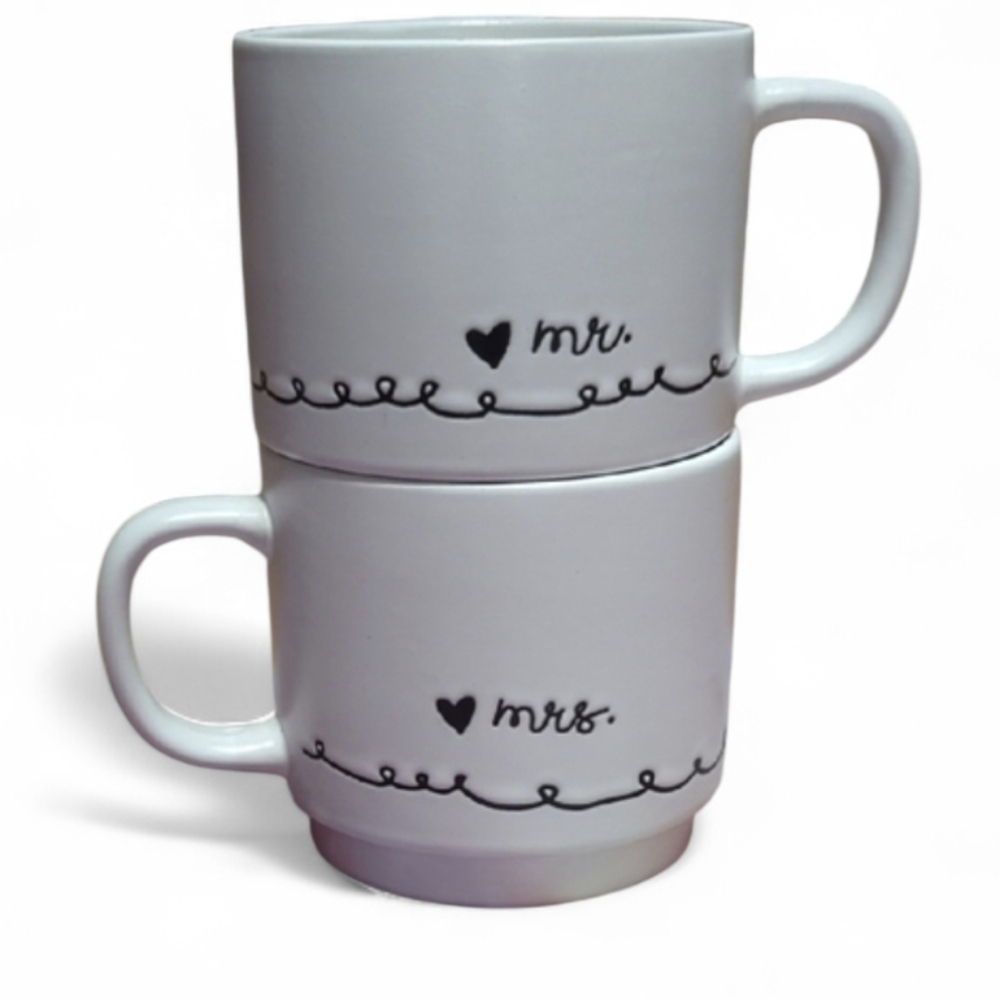 Mr. & Mrs. Coffee Mug Set – White with Black Script